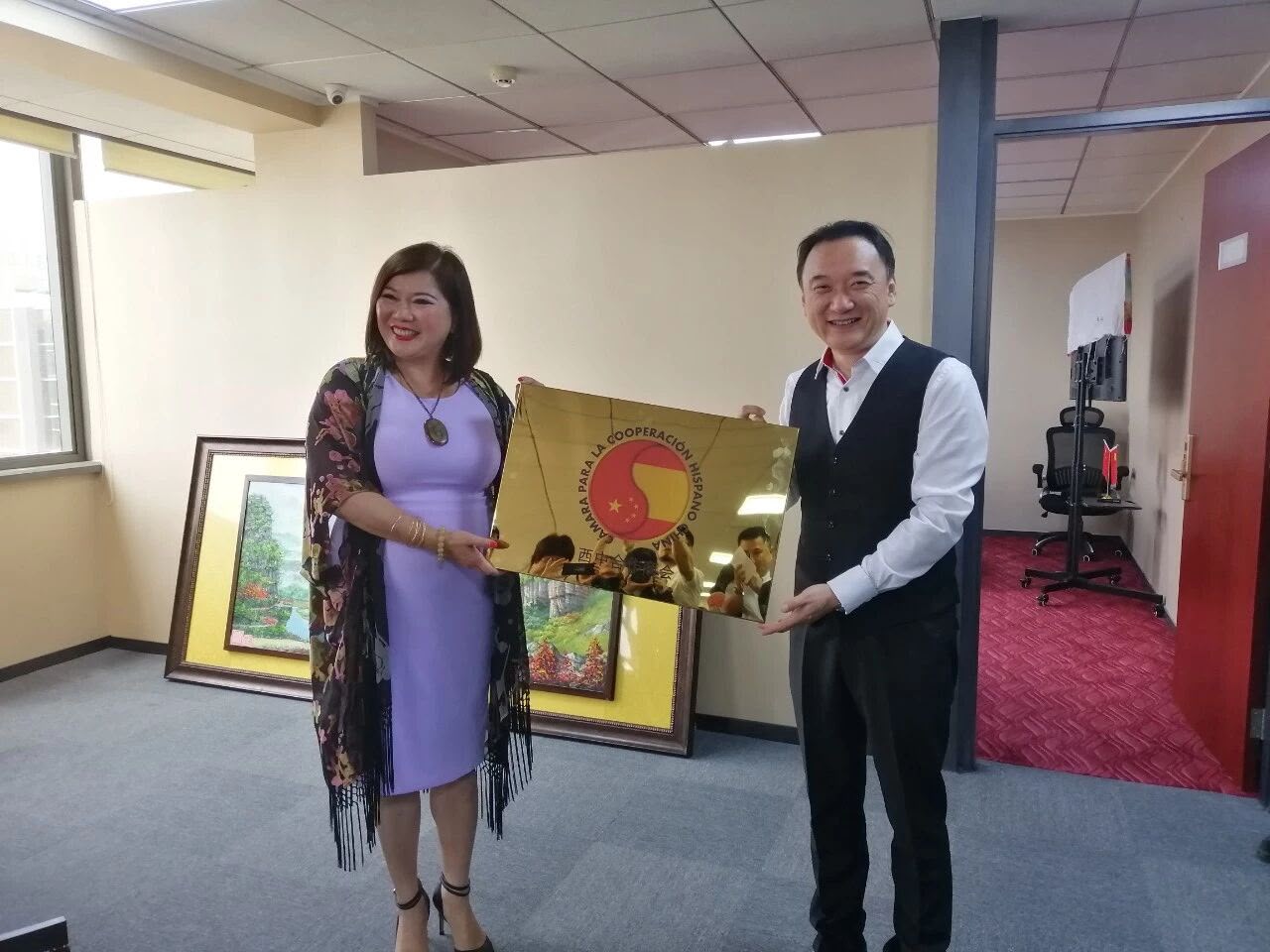 Inauguración sede Cámara para la Cooperación Hispano-China